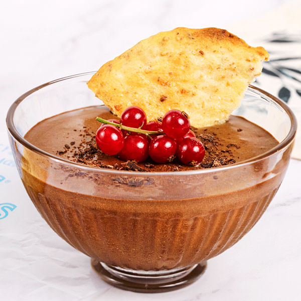 Mousse de chocolate sin azúcar con tortas Inés Rosales